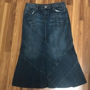 BACCINI LONG DENIM JEAN SKIRT SIZE 10